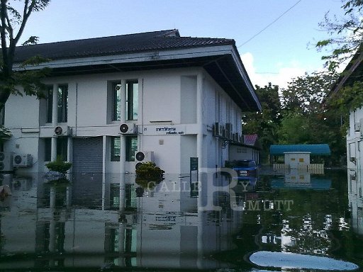 Prakard Thongprapai 26-10-54 (16).jpg